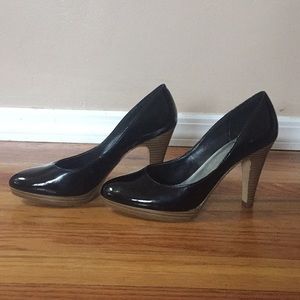 Black patent small platform hi heels